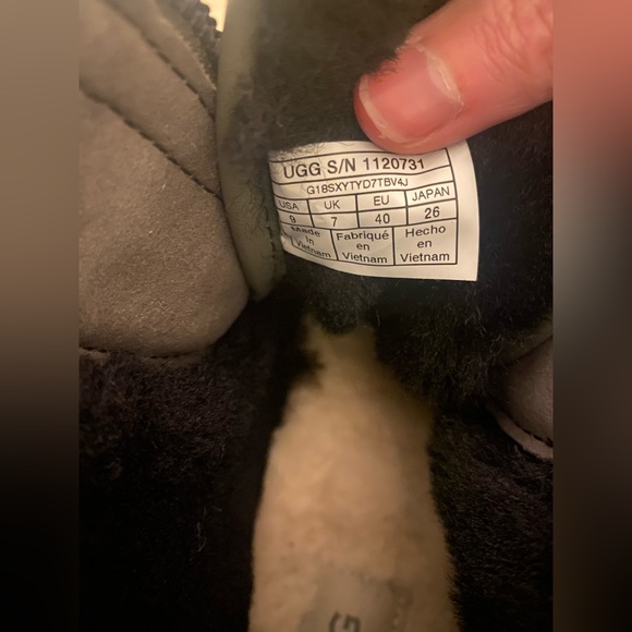 Ugg Neumel Boots - Picture 4 of 8